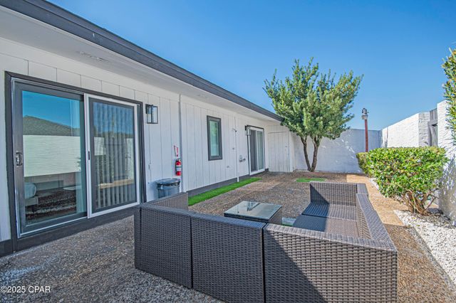 5524 Sunset Avenue, Panama City, FL 32408