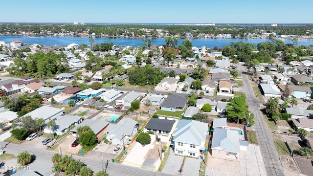 5524 Sunset Avenue, Panama City, FL 32408