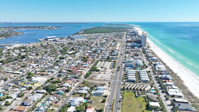 5524 Sunset Avenue, Panama City, FL 32408