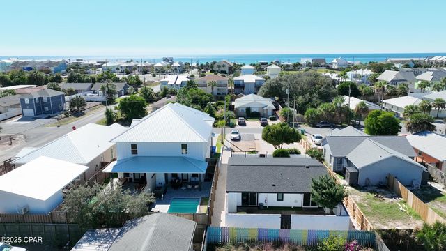 5524 Sunset Avenue, Panama City, FL 32408