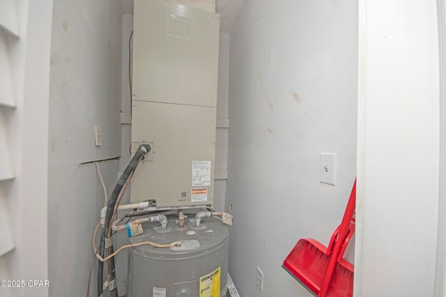 5524 Sunset Avenue, Panama City, FL 32408