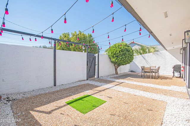 5524 Sunset Avenue, Panama City, FL 32408