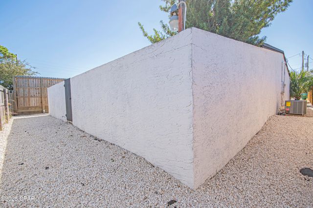 5524 Sunset Avenue, Panama City, FL 32408