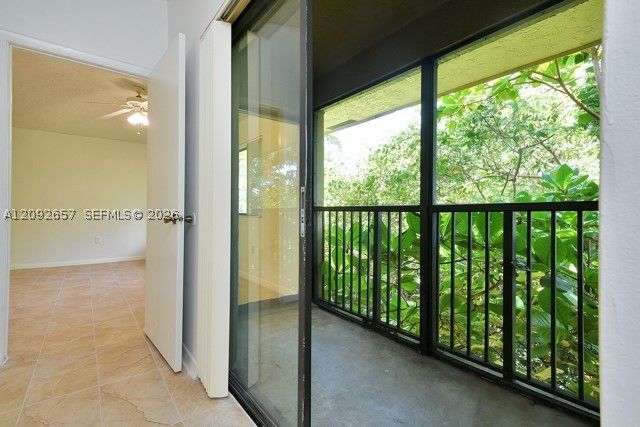 2445 SW 18th Ter 909, Fort Lauderdale, FL 33315