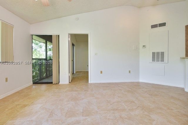2445 SW 18th Ter 909, Fort Lauderdale, FL 33315
