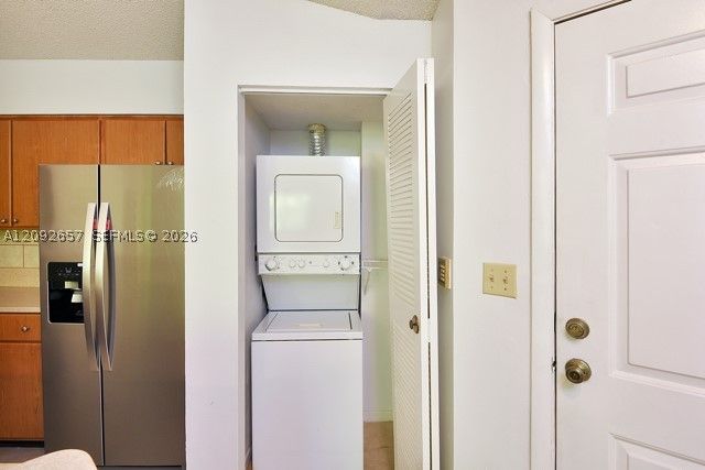2445 SW 18th Ter 909, Fort Lauderdale, FL 33315