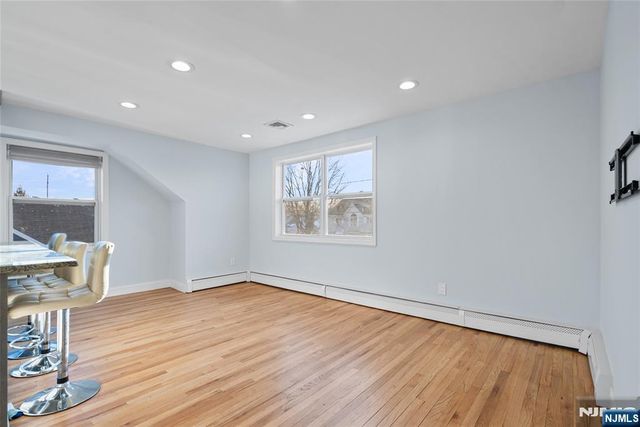 7-09 Dewey Place, Fair Lawn, NJ 07410