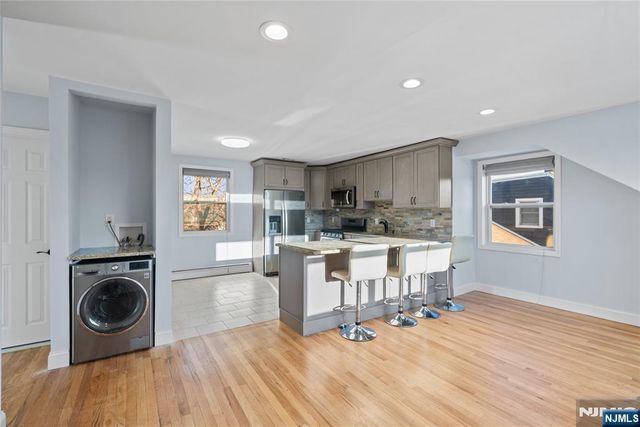 7-09 Dewey Place, Fair Lawn, NJ 07410