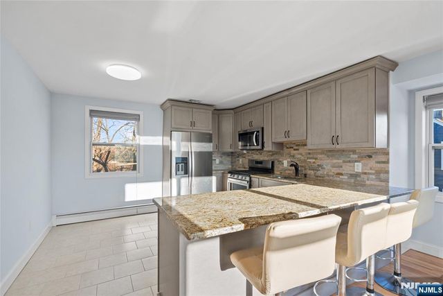 7-09 Dewey Place, Fair Lawn, NJ 07410