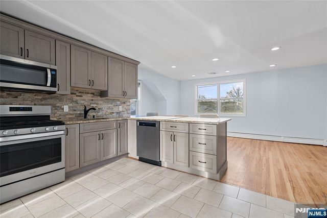 7-09 Dewey Place, Fair Lawn, NJ 07410