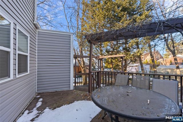 7-09 Dewey Place, Fair Lawn, NJ 07410