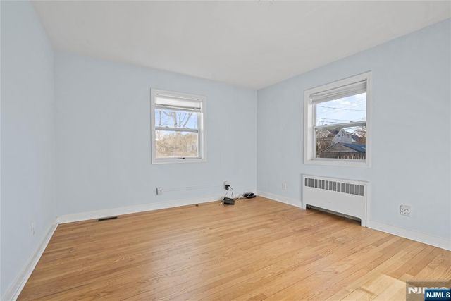 7-09 Dewey Place, Fair Lawn, NJ 07410