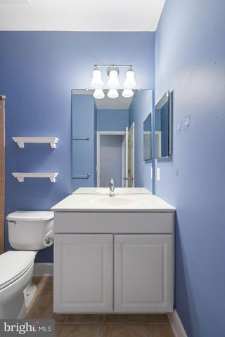 2392 BROOKMOOR LN, Woodbridge, VA 22191