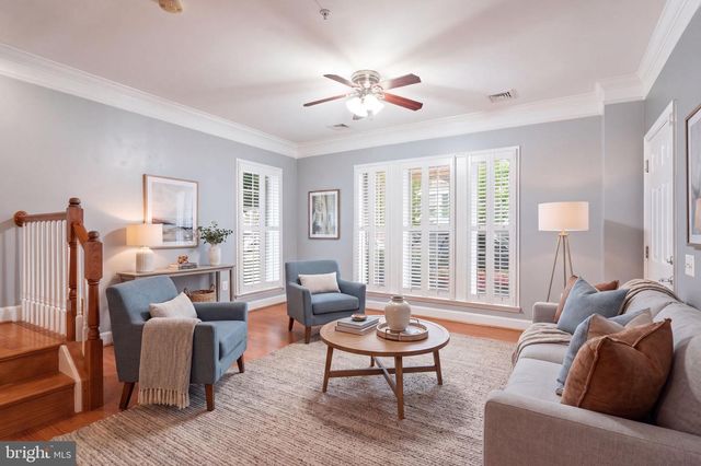 2392 BROOKMOOR LN, Woodbridge, VA 22191