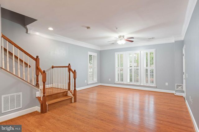 2392 BROOKMOOR LN, Woodbridge, VA 22191