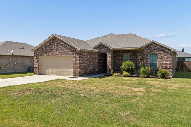 461 Kerens Street, Nevada, TX 75173