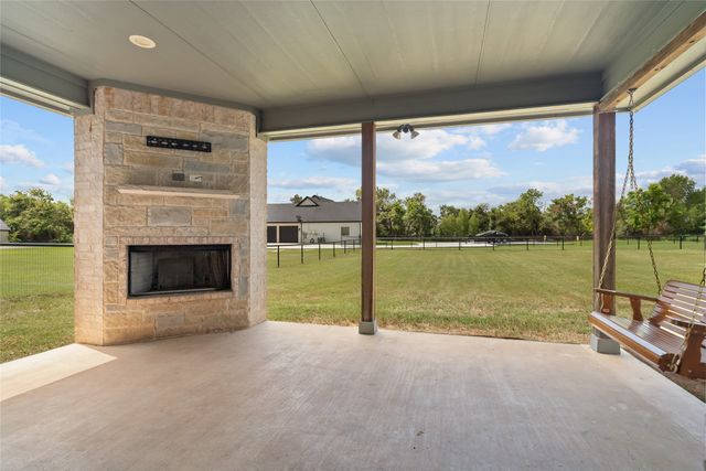103 Maudy Lane, Springtown, TX 76082