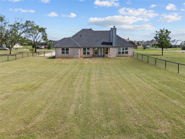 103 Maudy Lane, Springtown, TX 76082