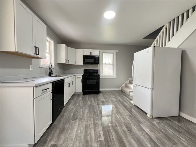 37 Lebanon Ave, South Union Twp, PA 15401