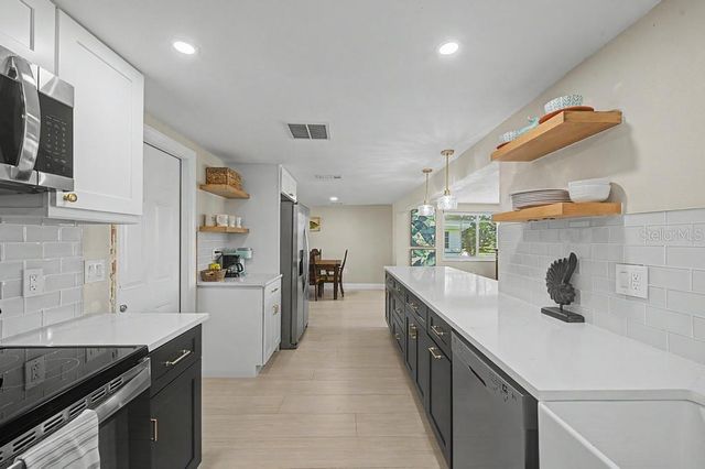 3837 TOPSAIL TRAIL, New Port Richey, FL 34652