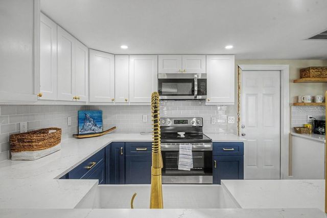 3837 TOPSAIL TRAIL, New Port Richey, FL 34652