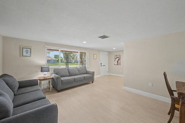 3837 TOPSAIL TRAIL, New Port Richey, FL 34652