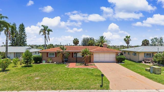 3837 TOPSAIL TRAIL, New Port Richey, FL 34652