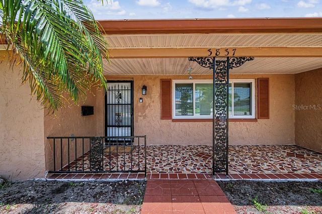 3837 TOPSAIL TRAIL, New Port Richey, FL 34652
