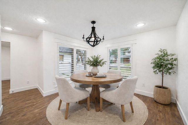 8911 Echo Valley Drive, Spring Valley Village, TX 77055