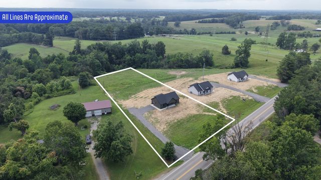 4649 Scottsville Rd, Lafayette, TN 37083