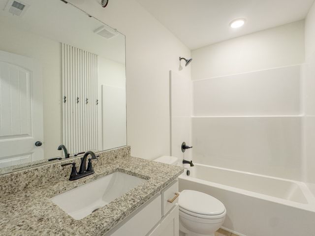 4649 Scottsville Rd, Lafayette, TN 37083