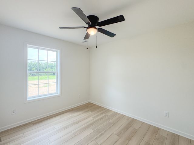 4649 Scottsville Rd, Lafayette, TN 37083