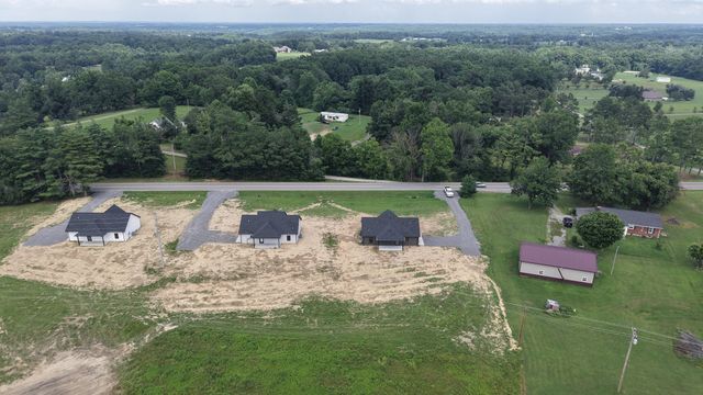 4649 Scottsville Rd, Lafayette, TN 37083