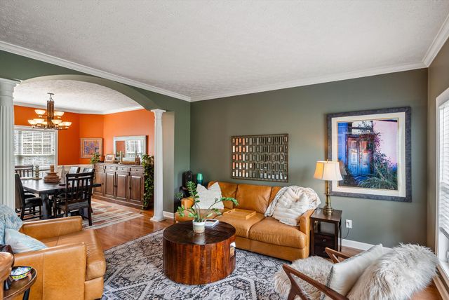 160 Hidden Cove Ct, Gallatin, TN 37066