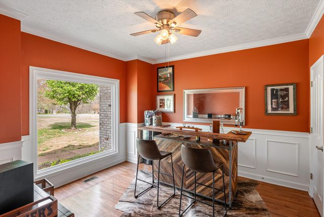 160 Hidden Cove Ct, Gallatin, TN 37066