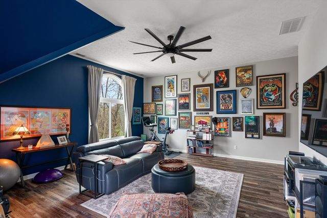 160 Hidden Cove Ct, Gallatin, TN 37066