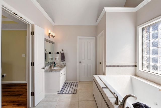 160 Hidden Cove Ct, Gallatin, TN 37066