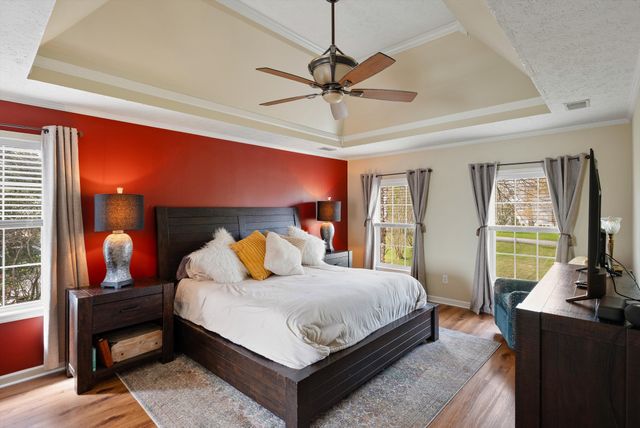 160 Hidden Cove Ct, Gallatin, TN 37066