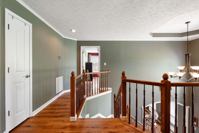 160 Hidden Cove Ct, Gallatin, TN 37066