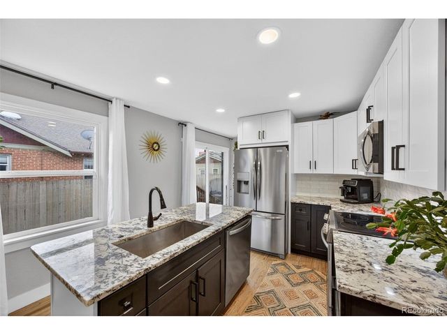 1555 Rosemary St, Denver, CO 80220