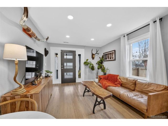 1555 Rosemary St, Denver, CO 80220