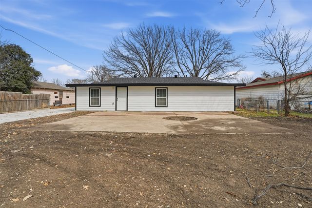 3321 Fairview Street, Fort Worth, TX 76111