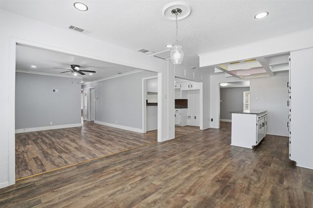 3321 Fairview Street, Fort Worth, TX 76111