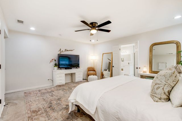 2703 W Prairie Creek Drive, Richardson, TX 75080