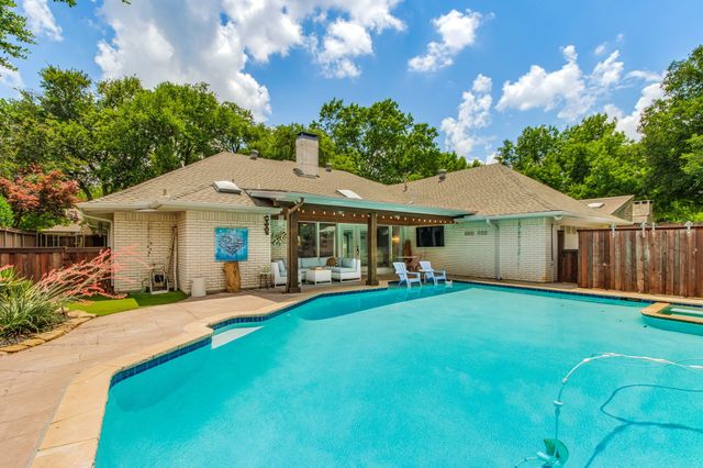 2703 W Prairie Creek Drive, Richardson, TX 75080