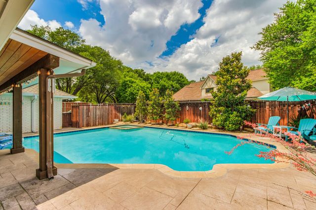 2703 W Prairie Creek Drive, Richardson, TX 75080