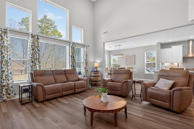 8110 Tavern Road, Ball Ground, GA 30107