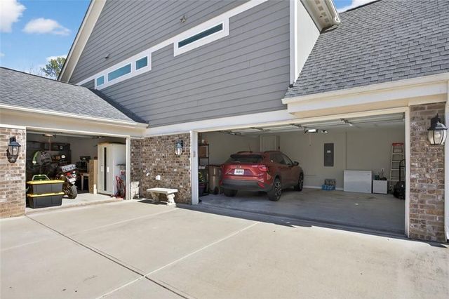 8110 Tavern Road, Ball Ground, GA 30107