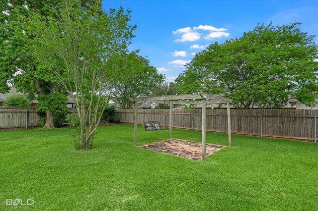 411 Ascot Court, Bossier City, LA 71111