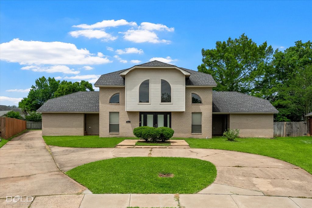 411 Ascot Court, Bossier City, LA 71111